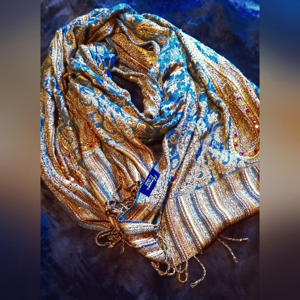Shawl
